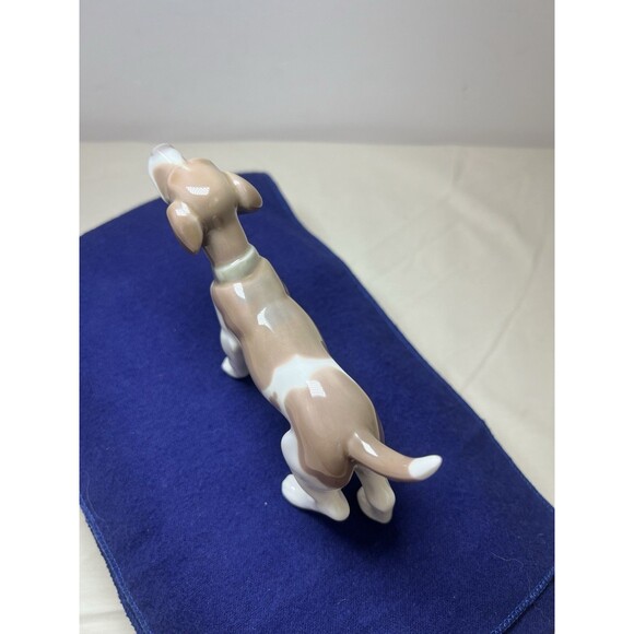 Lladro Figurine 5350 On Guard Beautiful Attentive Beagle Puppy Dog Retired - Picture 7 of 11